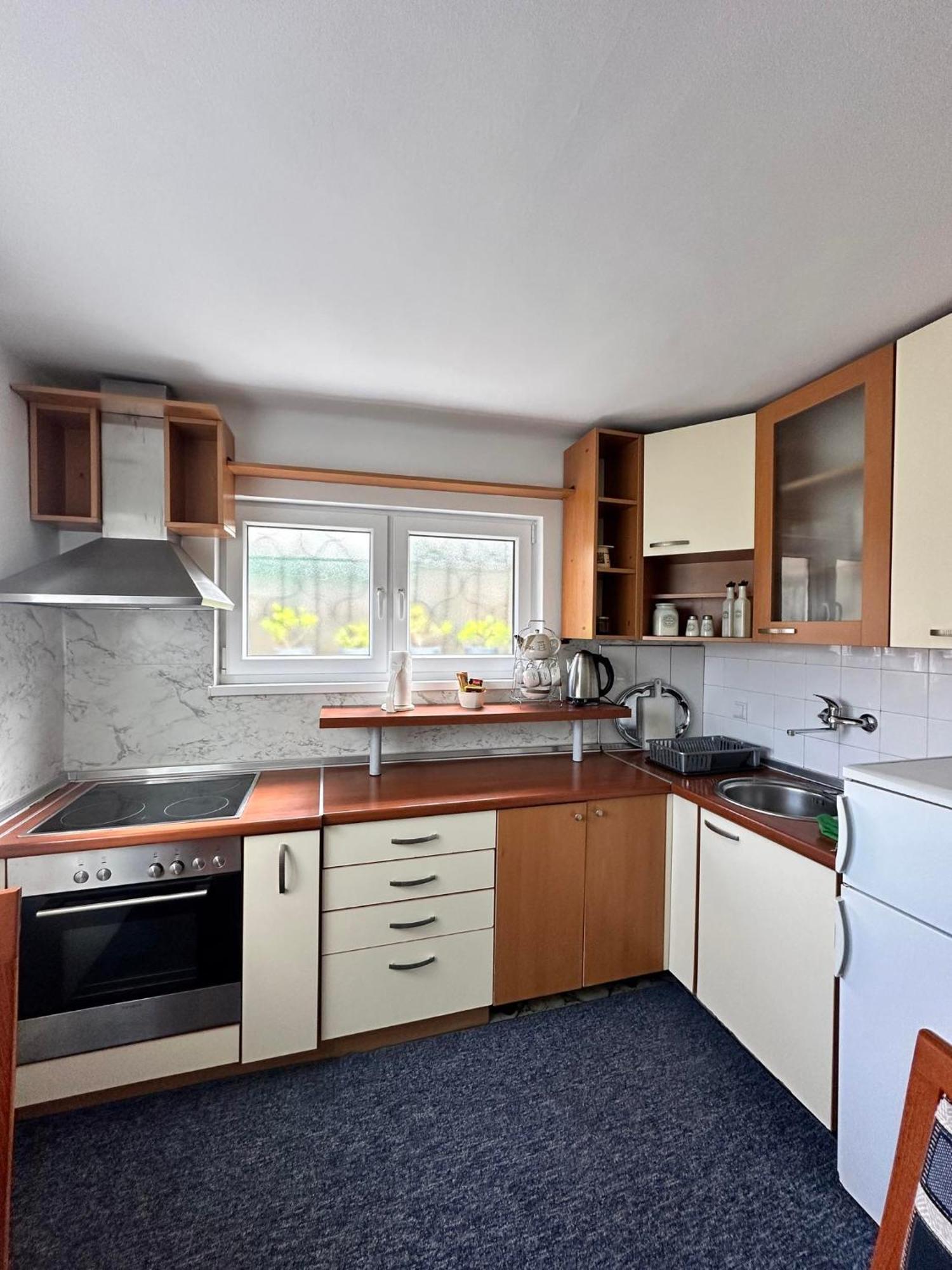 Apheartments Apartment ซาราเยโว ภายนอก รูปภาพ